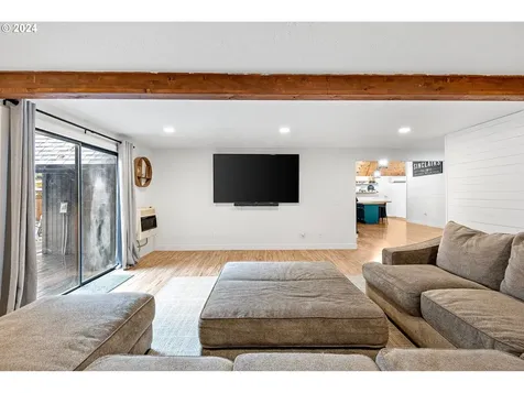 26919 Old Holley Road Sweet Home OR 97386