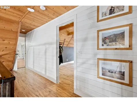 26919 Old Holley Road Sweet Home OR 97386