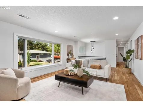 6570 Paola Court Gladstone OR 97027
