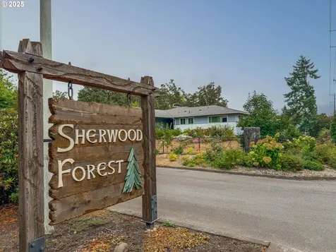 6570 Paola Court Gladstone OR 97027