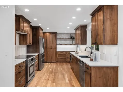 6570 Paola Court Gladstone OR 97027