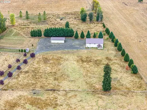 143 Smokey Valley Road Toledo WA 98591