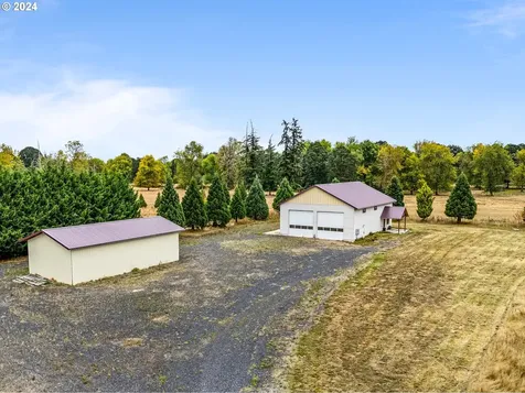 143 Smokey Valley Road Toledo WA 98591