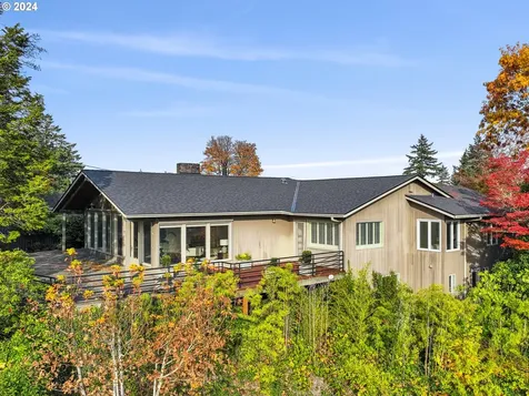 1540 SW Elizabeth Court Portland OR 97201
