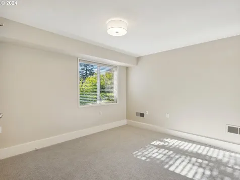 1540 SW Elizabeth Court Portland OR 97201