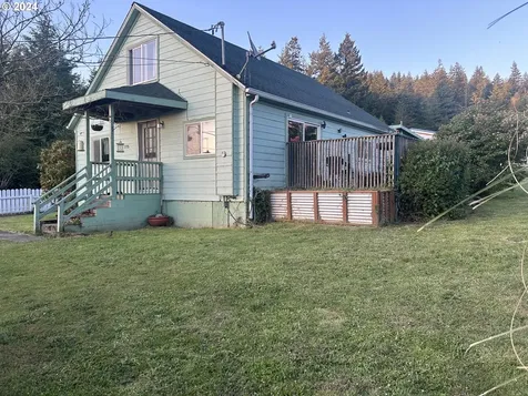 1715 20th Street Myrtle Point OR 97458