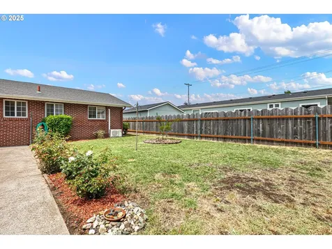 970 Kalmia Street Junction City OR 97448