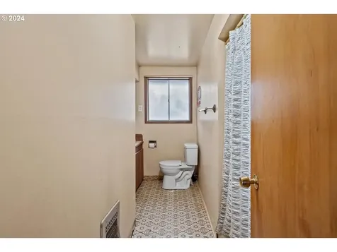 8170 SW 87th Avenue Portland OR 97223