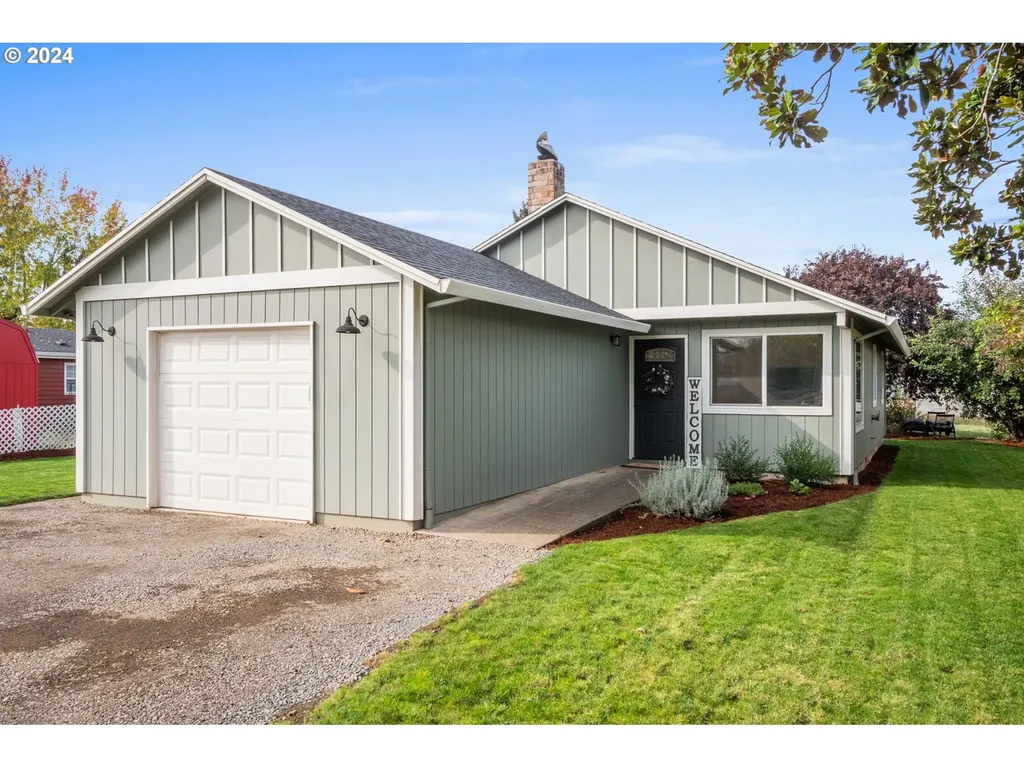 408 Eckerd Avenue Molalla OR 97038