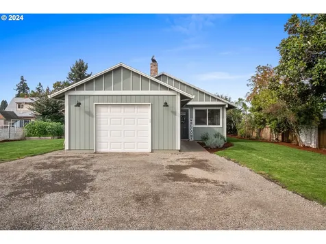 408 Eckerd Avenue Molalla OR 97038