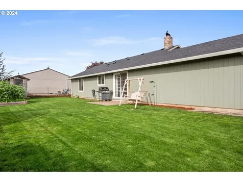 408 Eckerd Avenue Molalla OR 97038