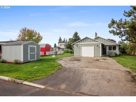 408 Eckerd Avenue Molalla OR 97038