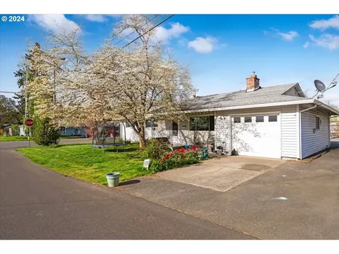 455 Yale Avenue Gladstone OR 97027
