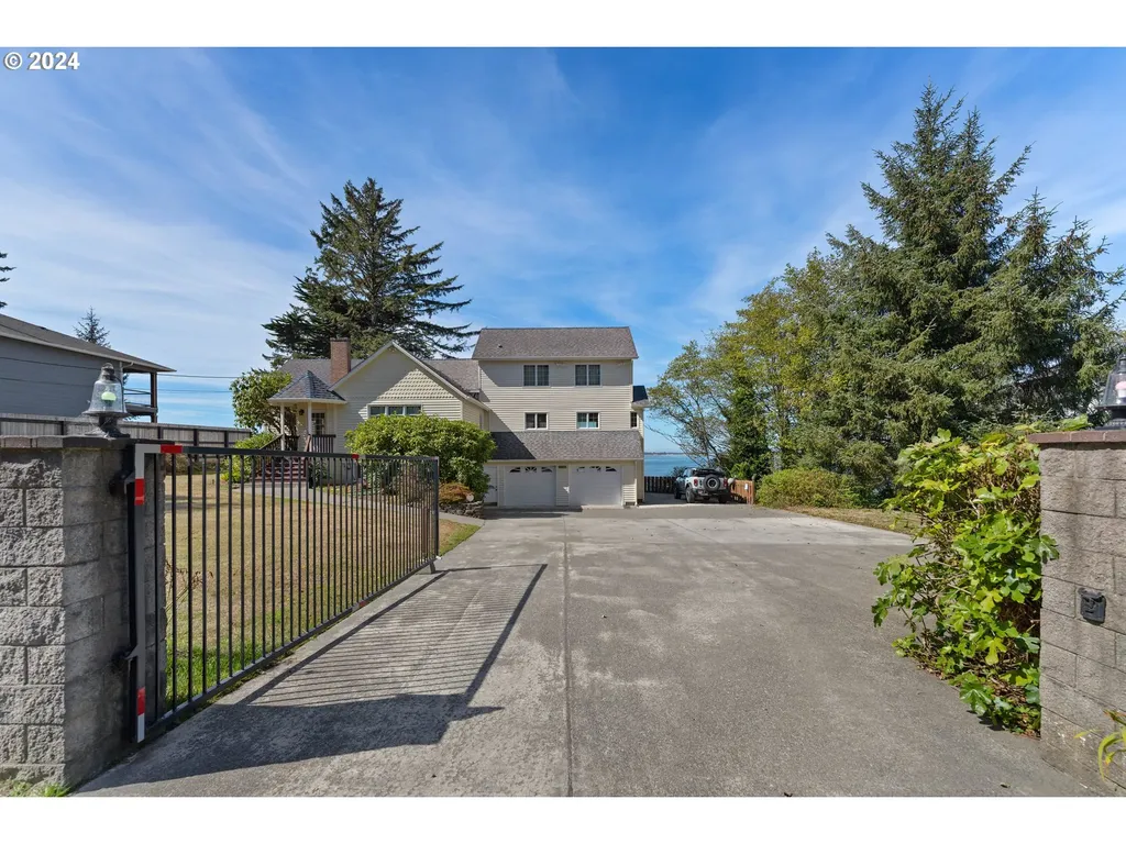 91315 Cape Arago Highway Coos Bay OR 97420