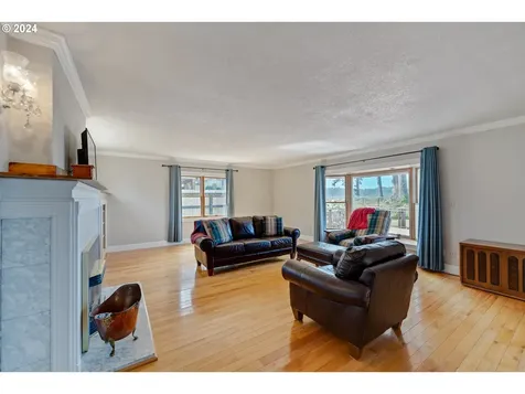 91315 Cape Arago Highway Coos Bay OR 97420