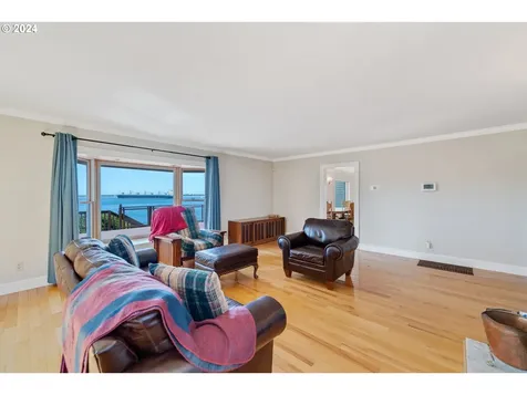 91315 Cape Arago Highway Coos Bay OR 97420