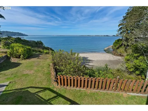 91315 Cape Arago Highway Coos Bay OR 97420