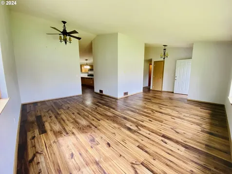 18401 Johnson Road Clatskanie OR 97016