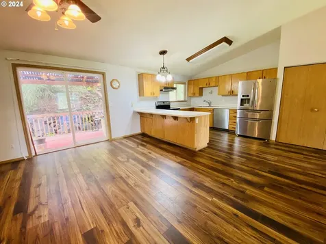 18401 Johnson Road Clatskanie OR 97016