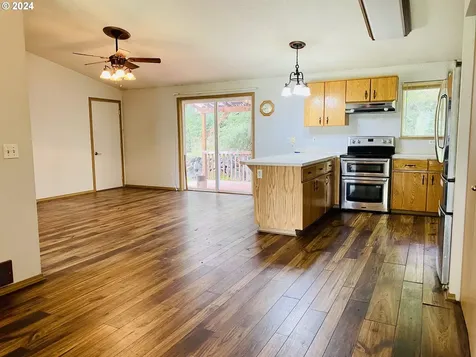 18401 Johnson Road Clatskanie OR 97016