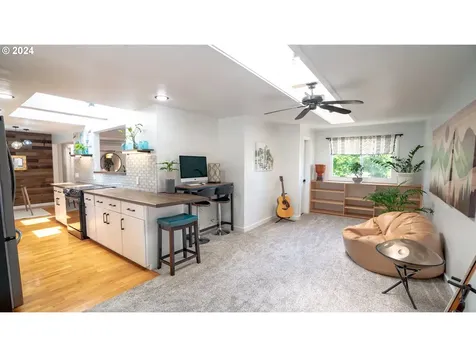 2470 Mcmillan Street Eugene OR 97405
