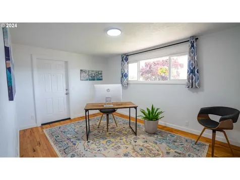 2470 Mcmillan Street Eugene OR 97405