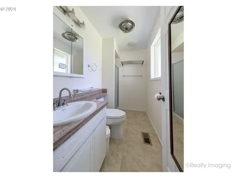 5515 Ne 46th Avenue Vancouver WA 98661