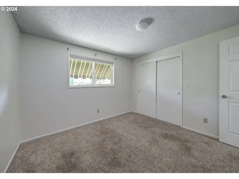 5515 Ne 46th Avenue Vancouver WA 98661