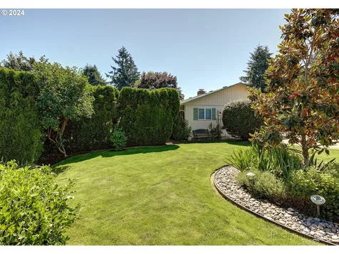 5515 Ne 46th Avenue Vancouver WA 98661
