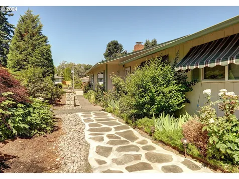 5515 Ne 46th Avenue Vancouver WA 98661