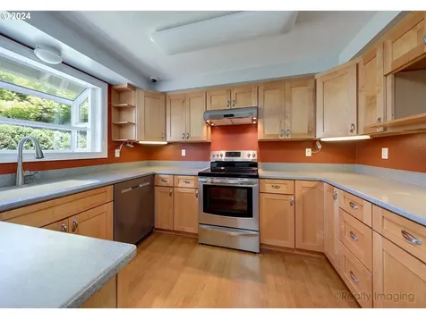 5515 Ne 46th Avenue Vancouver WA 98661