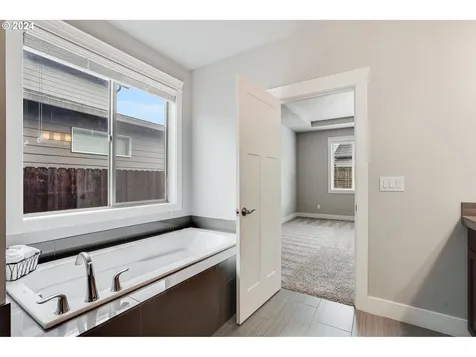 4617 N Noble Loop Ridgefield WA 98642
