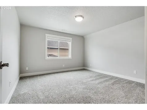 4617 N Noble Loop Ridgefield WA 98642