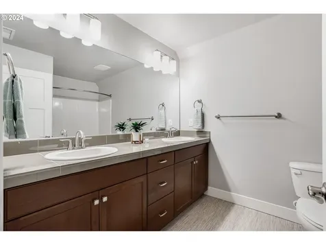 4617 N Noble Loop Ridgefield WA 98642