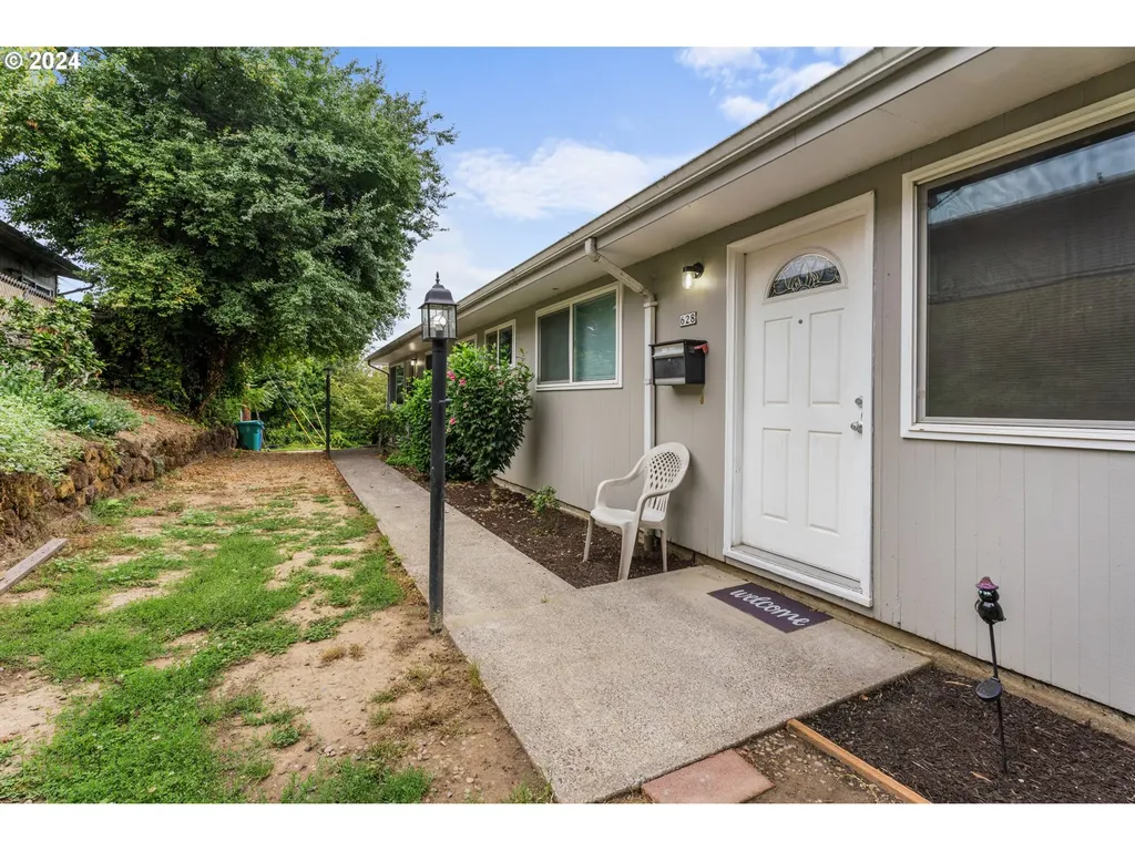 626 628 N Watts Street Portland OR 97217