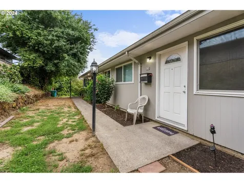 626 628 N Watts Street Portland OR 97217