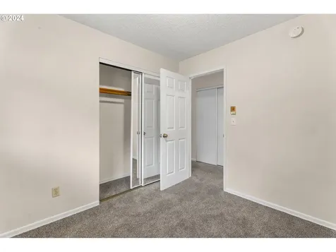 626 628 N Watts Street Portland OR 97217