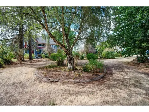 31838 Fayetteville Drive Shedd OR 97377