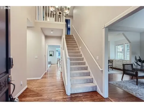 3912 Nw Loy Court Portland OR 97229