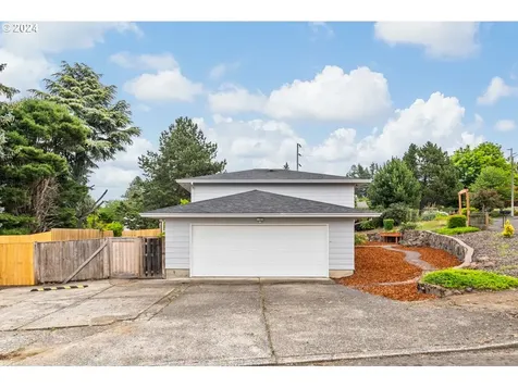 16001 Ne Morris Court Portland OR 97230