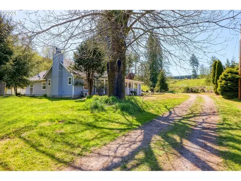 72523 Apiary Road Rainier OR 97048