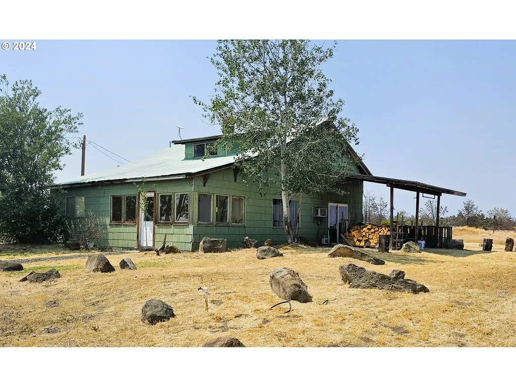 81958 E Wapinitia Road Maupin OR 97037