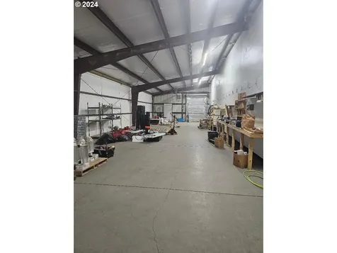 81958 E Wapinitia Road Maupin OR 97037