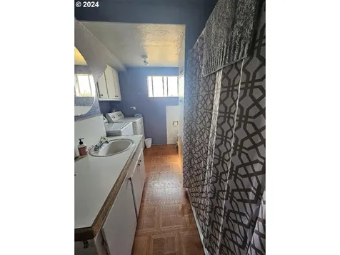 81958 E Wapinitia Road Maupin OR 97037