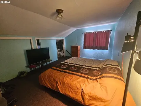 81958 E Wapinitia Road Maupin OR 97037