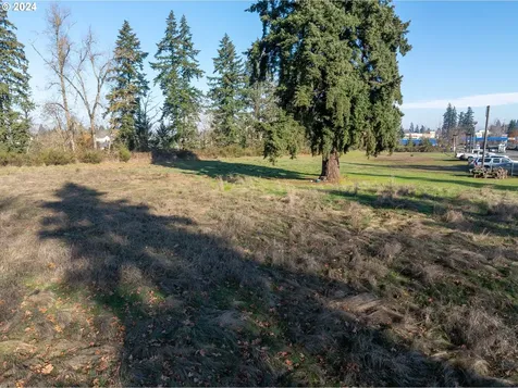 1198 SW 1st Avenue Canby OR 97013