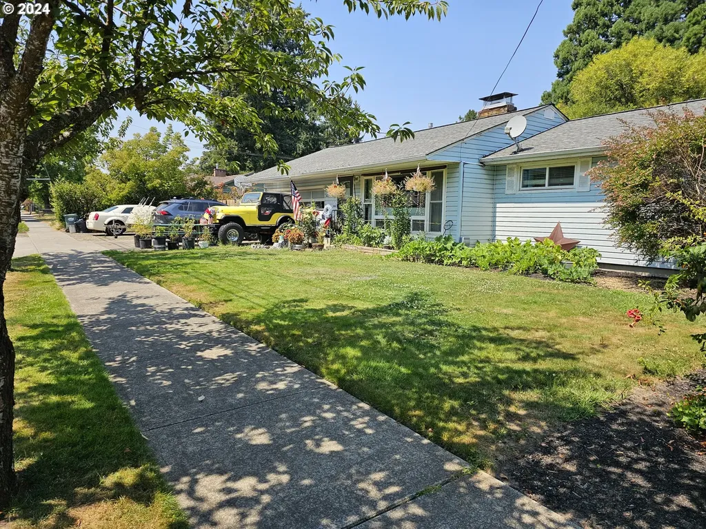 649 Ne Grant Street Hillsboro OR 97124
