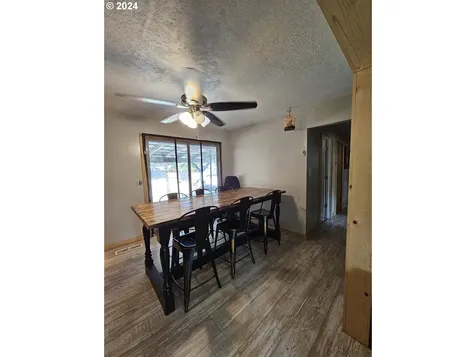 649 Ne Grant Street Hillsboro OR 97124