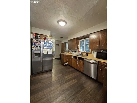 649 Ne Grant Street Hillsboro OR 97124
