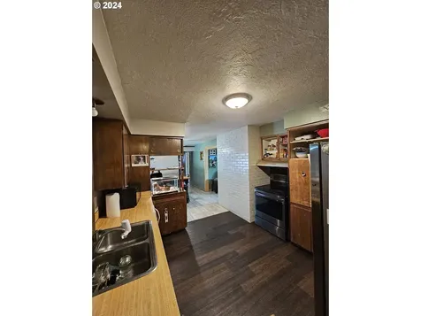 649 Ne Grant Street Hillsboro OR 97124